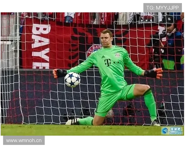 诺伊尔：从传统门将到“门卫”开创者的战术角色演变分析