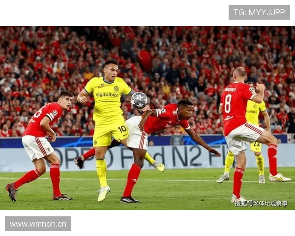 拜仁慕尼黑，豪门地位受冲击：阵容深度短板，内部矛盾开始浮现，战术体系僵化或将撼动德甲霸主根基