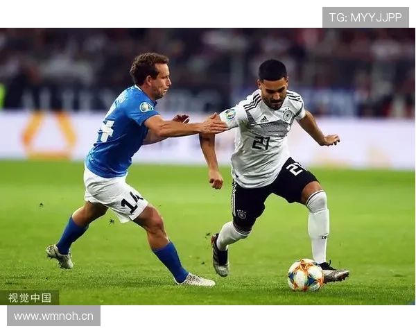 维尔茨与京多安中场角色对比：组织风格与战术功能差异解析